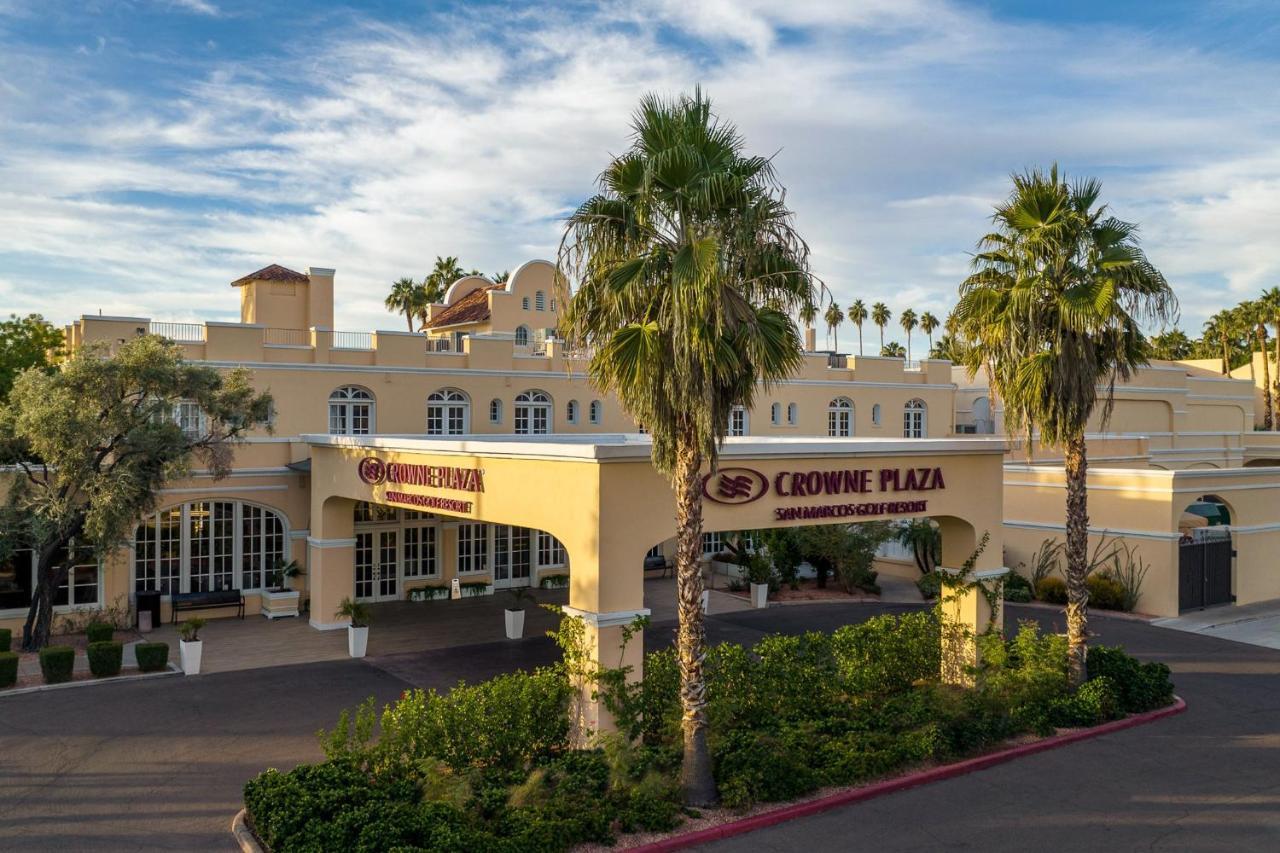 Crowne Plaza Phoenix - Chandler Golf Resort By Ihg Exterior photo