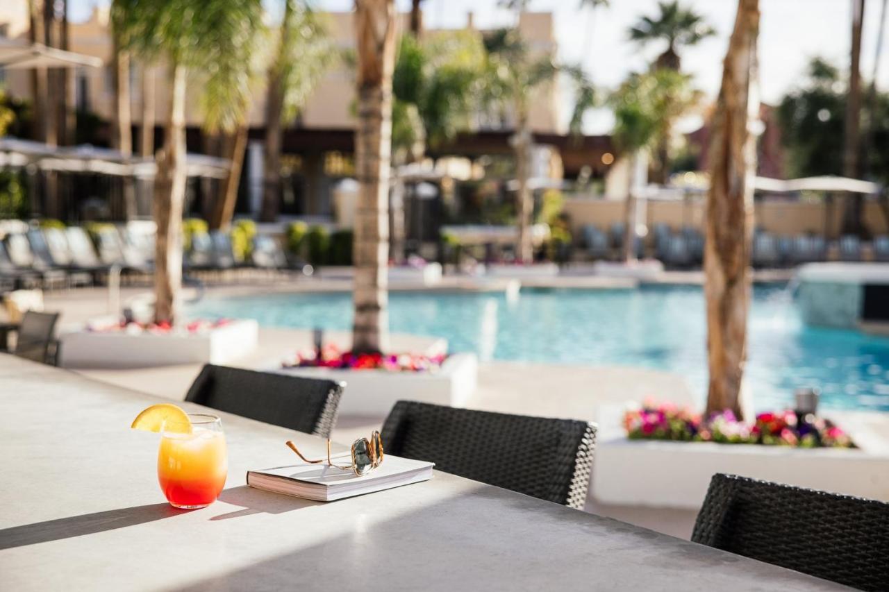 Crowne Plaza Phoenix - Chandler Golf Resort By Ihg Exterior photo