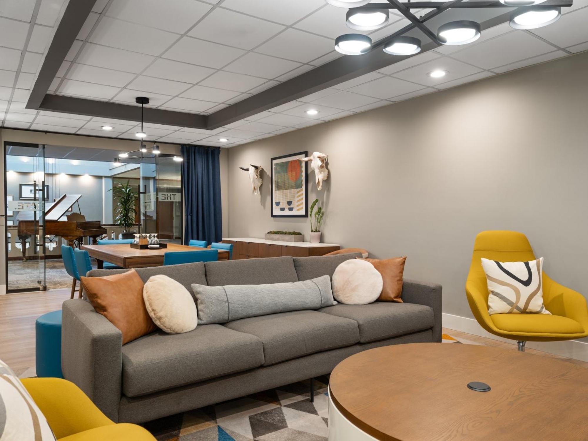 Crowne Plaza Phoenix - Chandler Golf Resort By Ihg Exterior photo